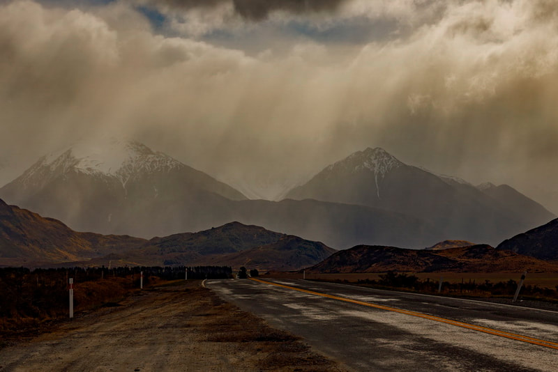 Authurs Pass. Landscape Photography. Storm Front Coming Through.